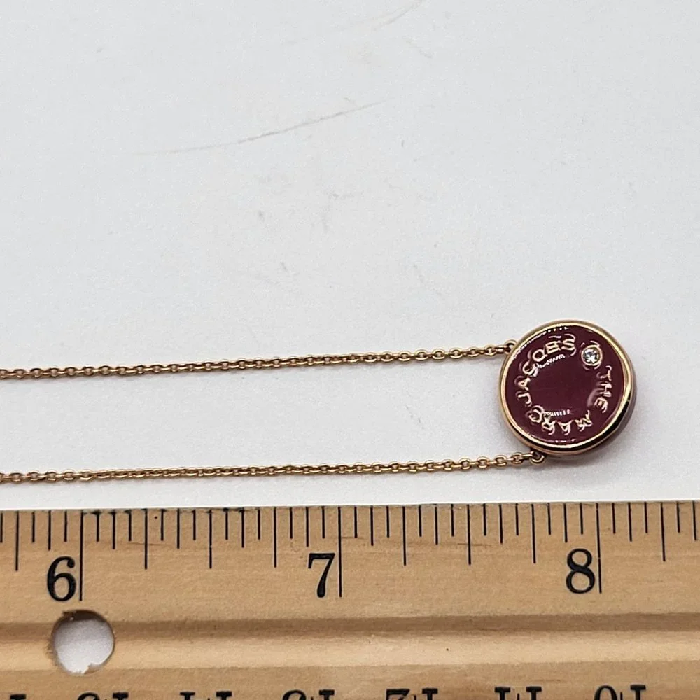 The Marc Jacobs Medallion Pendant Necklace Pink Red Rose Gold Tone - Picture 6 of 7